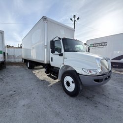Enterprise Truck Rental - Box truck