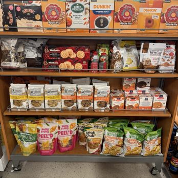 TJ MAXX - Updated January 2026 - 31 Photos & 51 Reviews - 1600 Saratoga