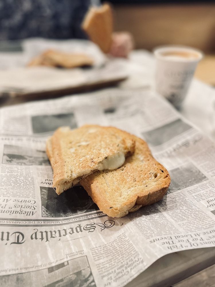 Gustos Coffee Co. Image