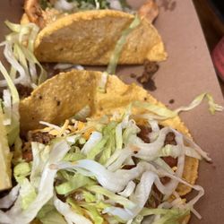 Pittsburgh Taco Boys - Tacos: beef & Chicken
