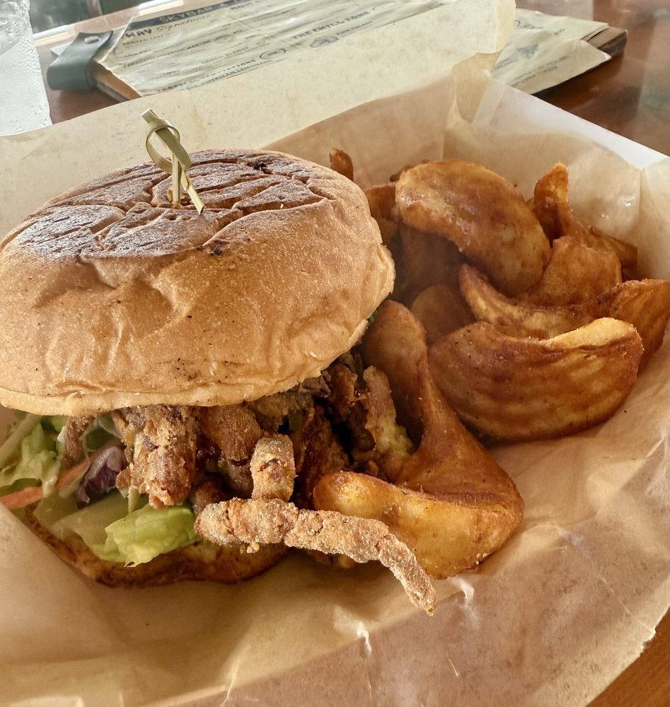 Food from SkyBar & Grill