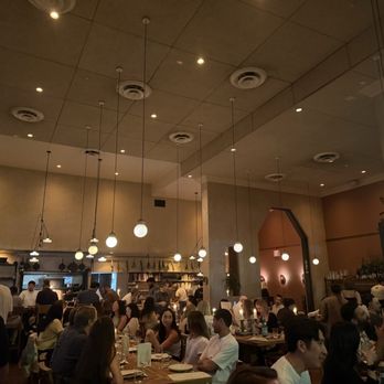 Dunsmoor - Inside - American Near Me - Los Angeles, California