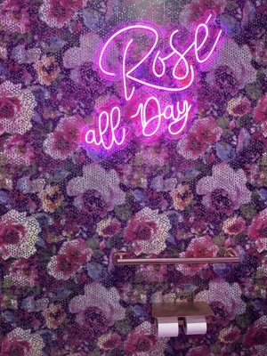 Barons Creek Vineyards Tasting Room Dallas by null