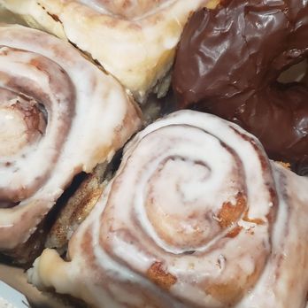 Sweet Theory Baking - Mouth watering cinnamon rolls and chocolate classic - Bakeries Near Me - Jacksonville, Florida Sweet Theory Baking - Mouth watering cinnamon rolls and chocolate classic - Bakeries Near Me - Jacksonville, Florida