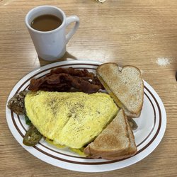 Traditions Family Restaurant - Loaded Omelet at Traditions