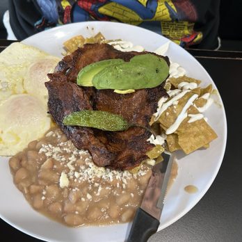 Huevos Avenue - Green Chilaquiles - Mexican Near Me - Henderson, Nevada Huevos Avenue - Green Chilaquiles - Mexican Near Me - Henderson, Nevada