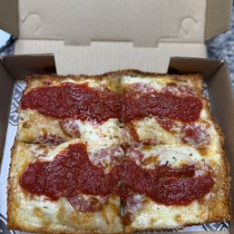 Pepperoni 4 square pizza Pepperoni 4 square pizza