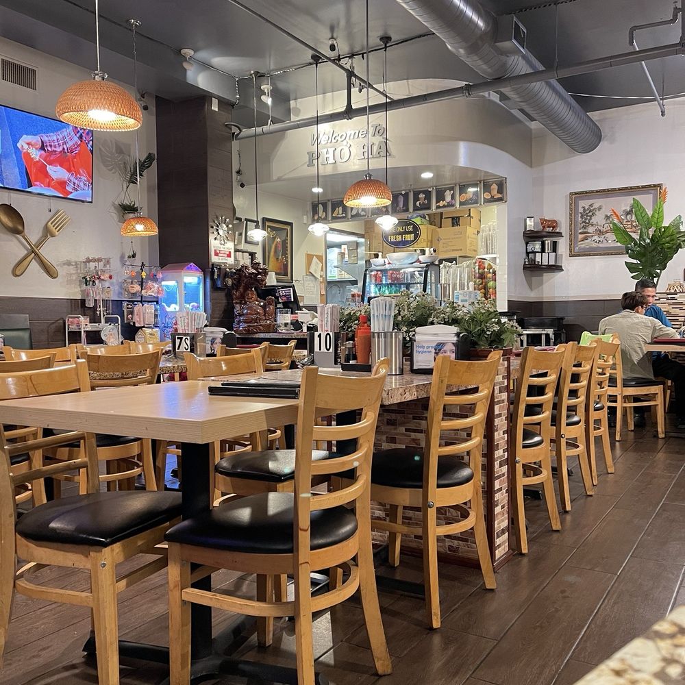 Pho Ha #7 - Ambiance - Vietnamese Near Me - Riverside, California Pho Ha #7 - Ambiance - Vietnamese Near Me - Riverside, California