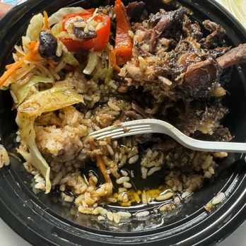 The Jerk Grill - Ox tail bowl super oily - Caribbean Near Me - Redlands, California The Jerk Grill - Ox tail bowl super oily - Caribbean Near Me - Redlands, California