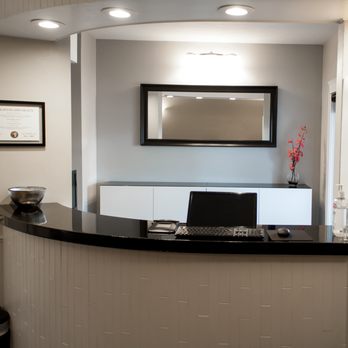 Streeter Dental - Check-in Desk - General Dentistry Near Me - Colorado Springs, Colorado Streeter Dental - Check-in Desk - General Dentistry Near Me - Colorado Springs, Colorado