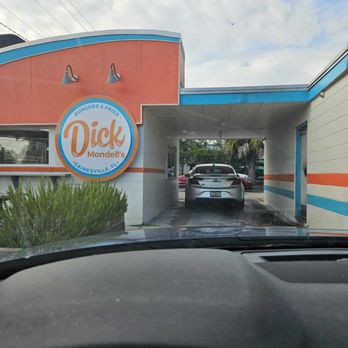 Dick Mondell's - Close quarters in these drive thru - Burgers Near Me - Gainesville, Florida