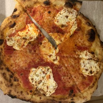 Pizzeria Michelina - Small wood-fired cheese pizza was awesome. - Pizza Near Me - Albany, New York Pizzeria Michelina - Small wood-fired cheese pizza was awesome. - Pizza Near Me - Albany, New York