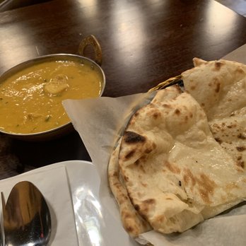 chaats cuisine - Nan and Coconut Chicken Curry - Indian Near Me - Fairfield, California