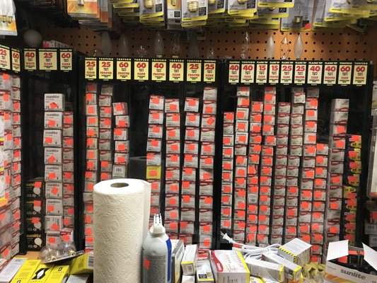 Mushtari Hardware & Garden by null