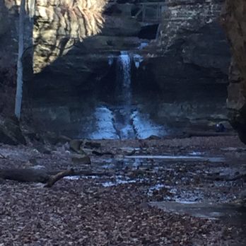 Bierman Park - A waterfall - Parks Near Me - Carol Stream, Illinois Bierman Park - A waterfall - Parks Near Me - Carol Stream, Illinois