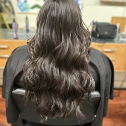 Fahrenheit Salon - Senica worked her magic again! Second time in her chair! Look at this body!!!