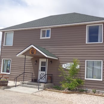 Pioneer Mountain Lodge - Pioneer Mountain Lodge - Hotels Near Me - Wisdom, Montana Pioneer Mountain Lodge - Pioneer Mountain Lodge - Hotels Near Me - Wisdom, Montana