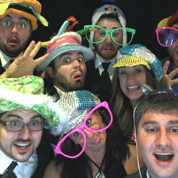 Island Photo Booths - Photo Booth Rentals Near Me - Fort Wayne, Indiana Island Photo Booths - Photo Booth Rentals Near Me - Fort Wayne, Indiana
