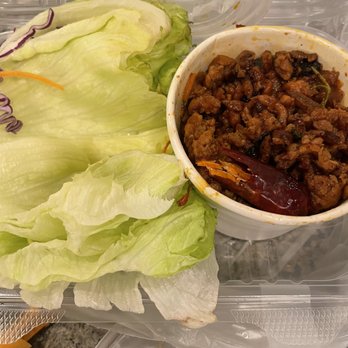 Saladang Garden - Chicken w lettuce leaf - Thai Near Me - Pasadena, California Saladang Garden - Chicken w lettuce leaf - Thai Near Me - Pasadena, California