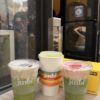 Junbi Matcha & Tea - Blueberry matcha, hot Hot Madagascar Vanilla Matcha Latte, Cold Strawberry Matcha Latte - Bubble Tea Near Me - San Francisco, California Junbi Matcha & Tea - Blueberry matcha, hot Hot Madagascar Vanilla Matcha Latte, Cold Strawberry Matcha Latte - Bubble Tea Near Me - San Francisco, California