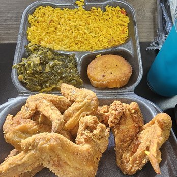 Sundays Eatery - Soul Food Near Me - Miami Gardens, Florida