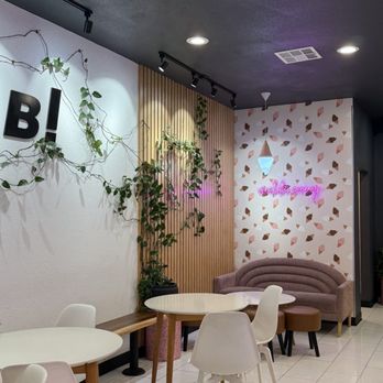 Nobibi - Inside - Ice Cream & Frozen Yogurt Near Me - San Diego, California