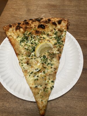 F&F Pizzeria by null