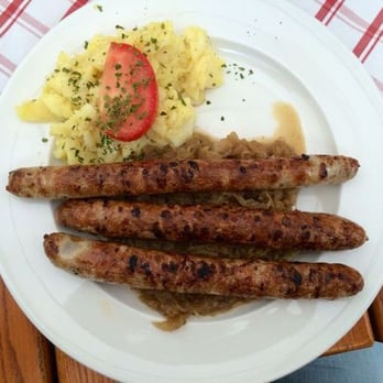 Altstadt Biergarten - Beer Garden Near Me - Berching, BY