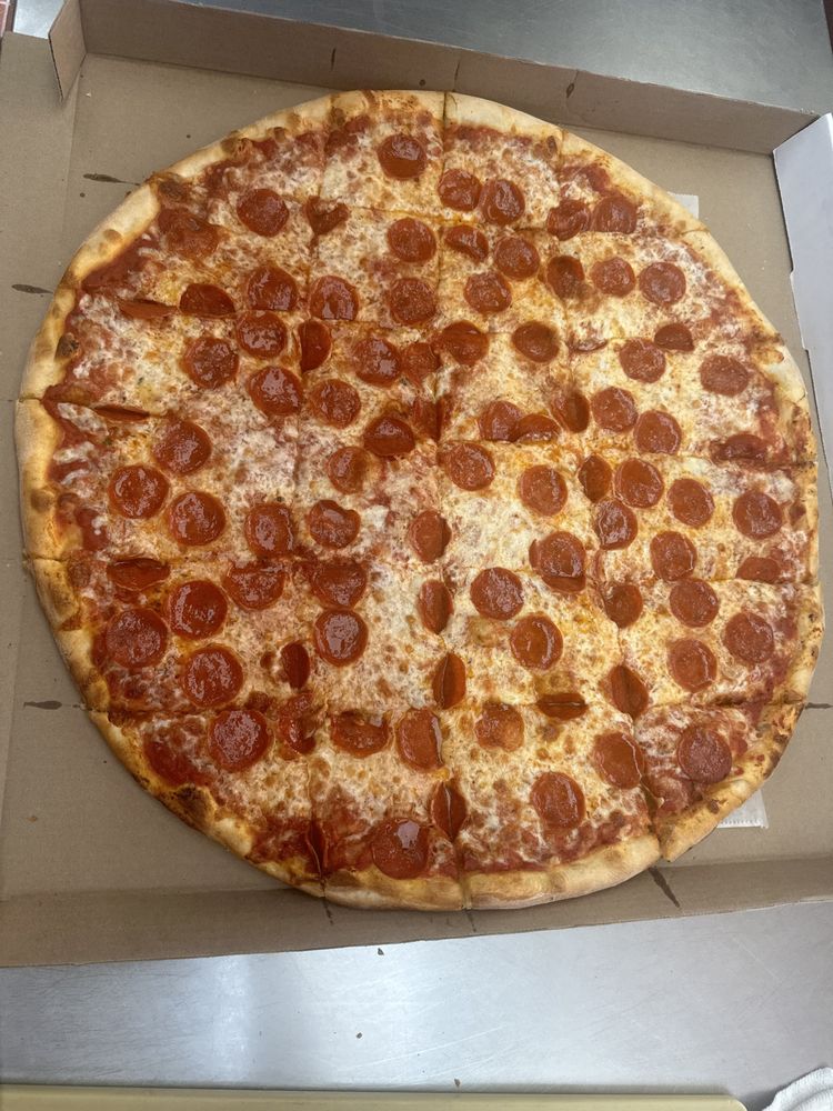 FRATELLO’S PIZZA & PASTA Updated September 2024 370 Danbury Rd, New