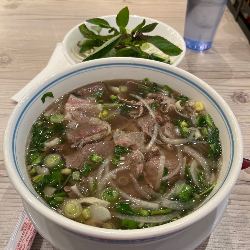 20. Pho dac Biet