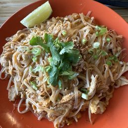 Chicken Pad Thai Chicken Pad Thai