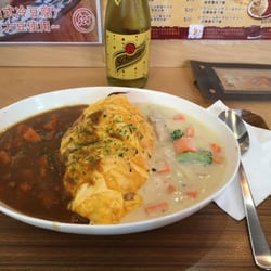 貓之眼 - Number 2. Curry x Cream with egg