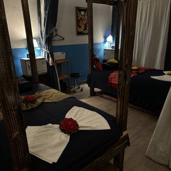 Authentic Thai Massage - Couples massage - Massage Therapy Near Me - Scottsdale, Arizona