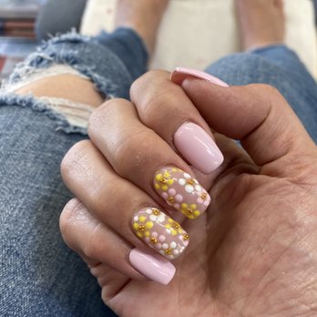 LT’s Nail - Nail Salons Near Me - Poway, California