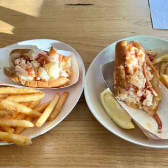 Anthony's Seafood - Lobster rolls - Seafood Near Me - Middletown, Rhode Island Anthony's Seafood - Lobster rolls - Seafood Near Me - Middletown, Rhode Island