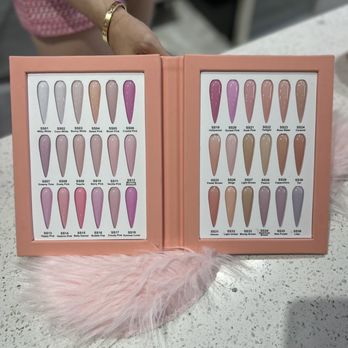 LUXE Nail Lounge - Northsight - Gel and Dip Options - Nail Salons Near Me - Scottsdale, Arizona
