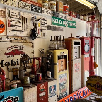 Pete's Gas Station Museum - Museums Near Me - Williams, Arizona