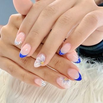 Gem Nail Bar - Nail Salons Near Me - Long Beach, California