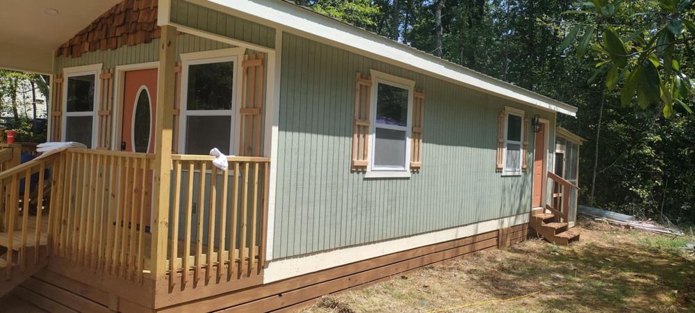 Slide of Meeks Home Improvement