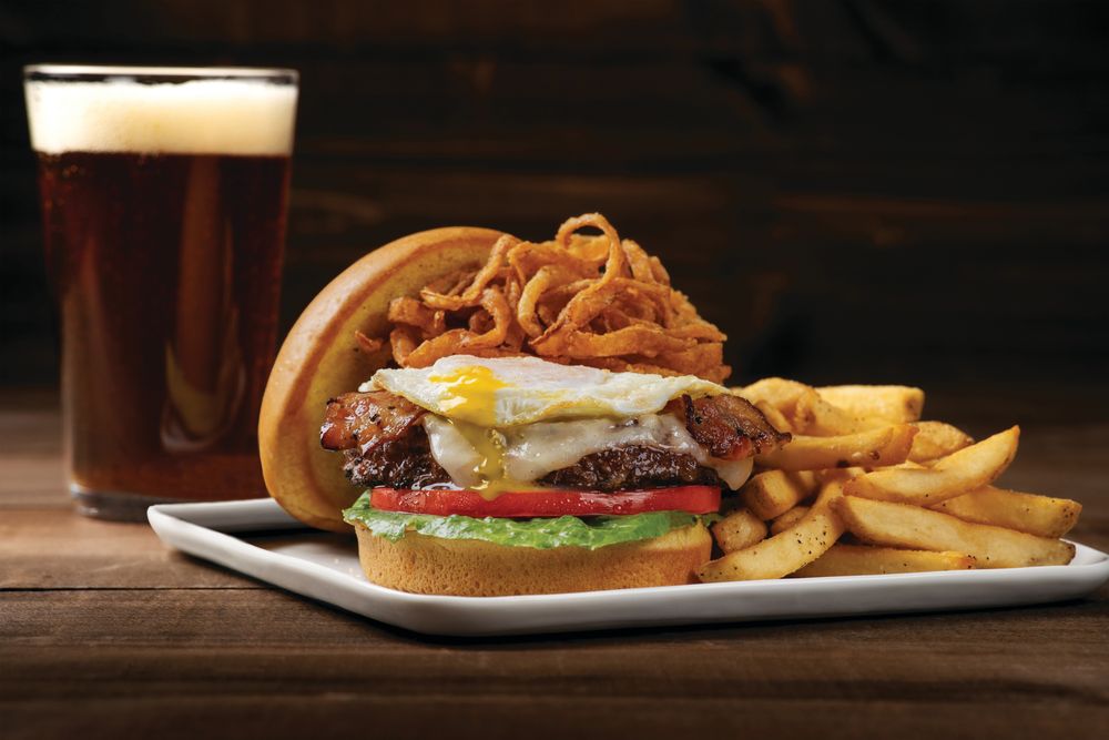 Food from Glory Days Grill