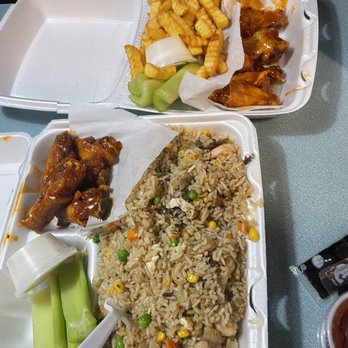 Wingaholic - Fried Rice with 5 Wings & Drink 6 Wings Combo - American Near Me - Lewisville, Texas Wingaholic - Fried Rice with 5 Wings & Drink 6 Wings Combo - American Near Me - Lewisville, Texas