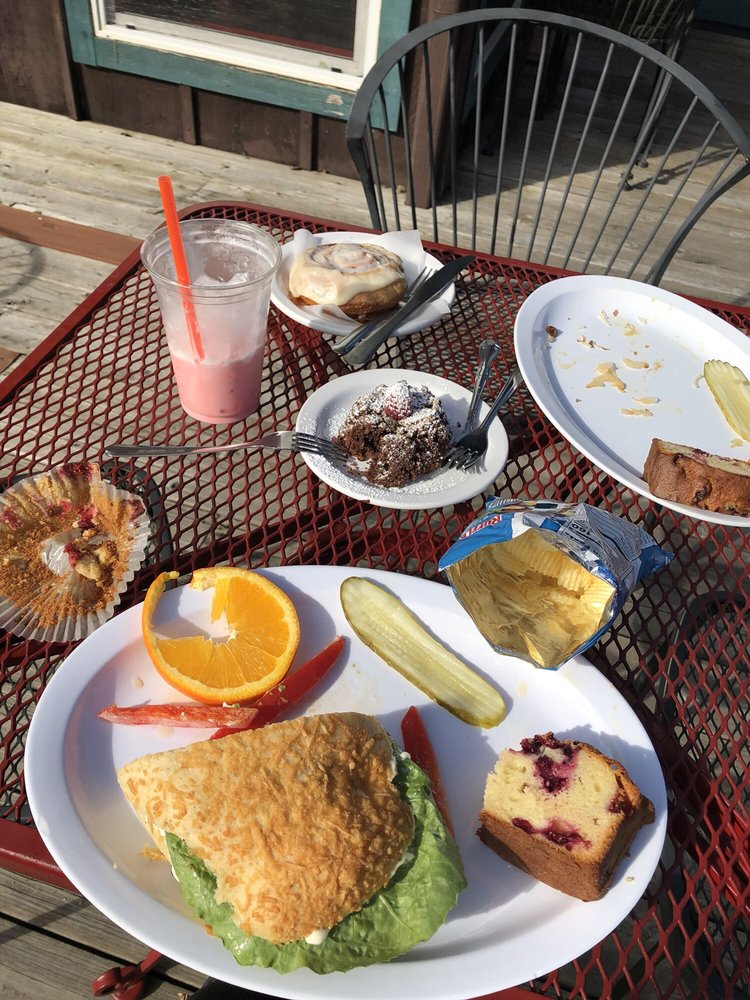 OLYMPIC BAKERY & DELI 47 Photos & 95 Reviews Bakeries 591 E