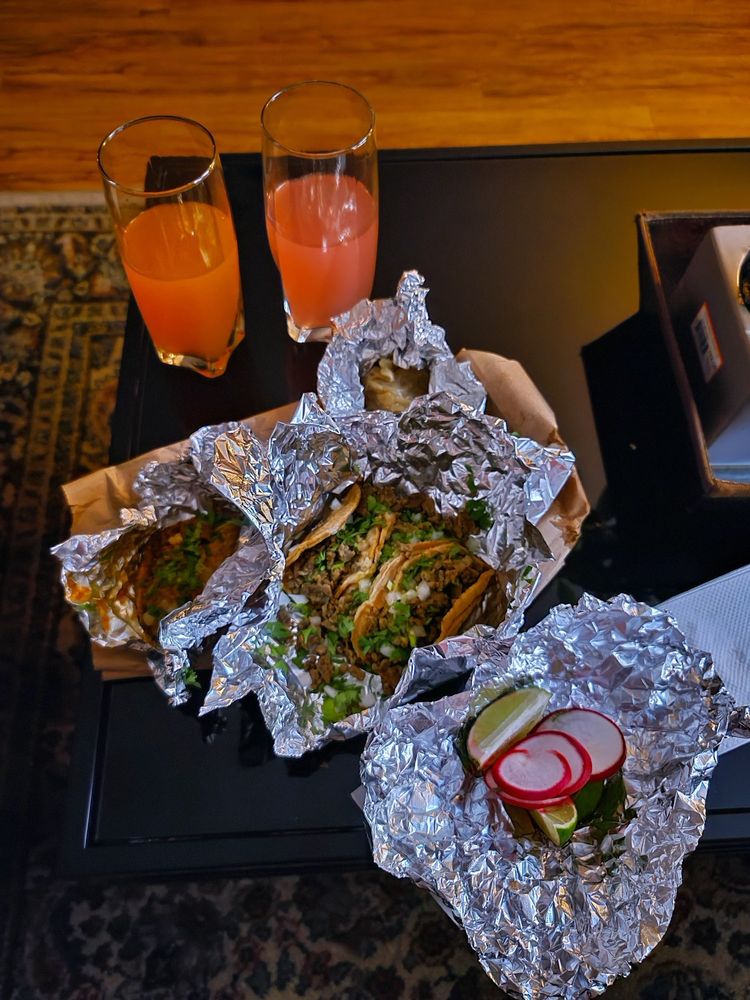 TACOS ARANDAS Updated June 2024 32 Photos & 44 Reviews 111 S Oxnard Blvd, Oxnard