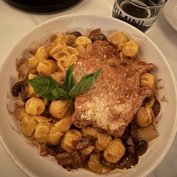 Pollo Marsala con Sacchetti Pollo Marsala con Sacchetti