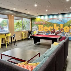 Tru by Hilton Beckley - Game room