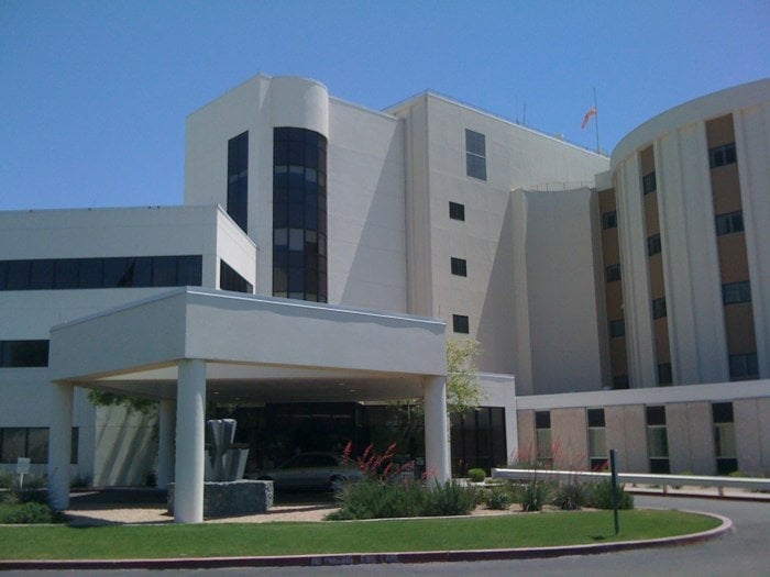 Banner Boswell Medical Center 10 Photos 52 Reviews Hospitals
