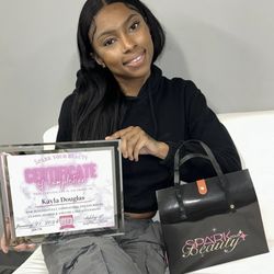 Spark Your Beauty - Congratulations Kayla on your 1 day lash course!