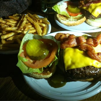Corner Bistro - Bistroburgers and fries - American Near Me - New York, New York Corner Bistro - Bistroburgers and fries - American Near Me - New York, New York