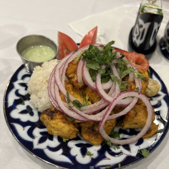Rus Uz - Alexandria - Chicken kebabs with red onions and rice - Russian Near Me - Alexandria, Virginia Rus Uz - Alexandria - Chicken kebabs with red onions and rice - Russian Near Me - Alexandria, Virginia