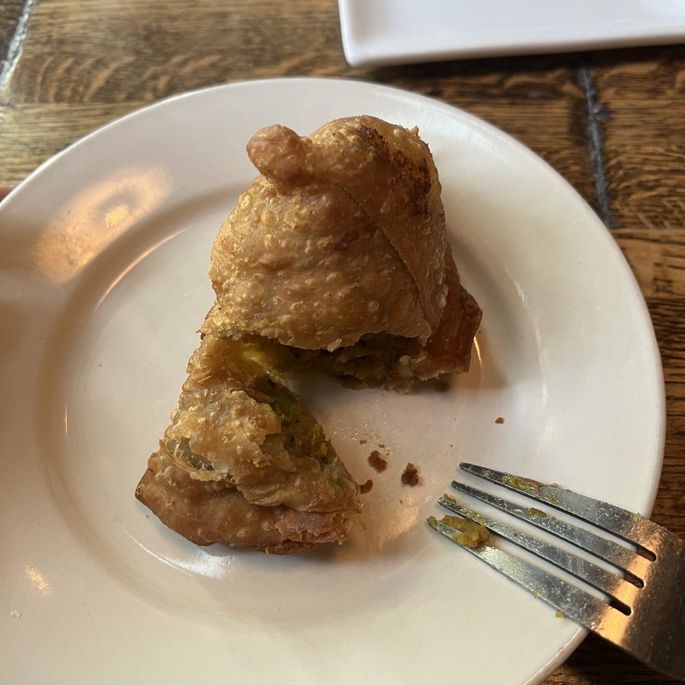 Jaipur Dundee - Vegetable Samosa - Indian Near Me - Omaha, Nebraska Jaipur Dundee - Vegetable Samosa - Indian Near Me - Omaha, Nebraska